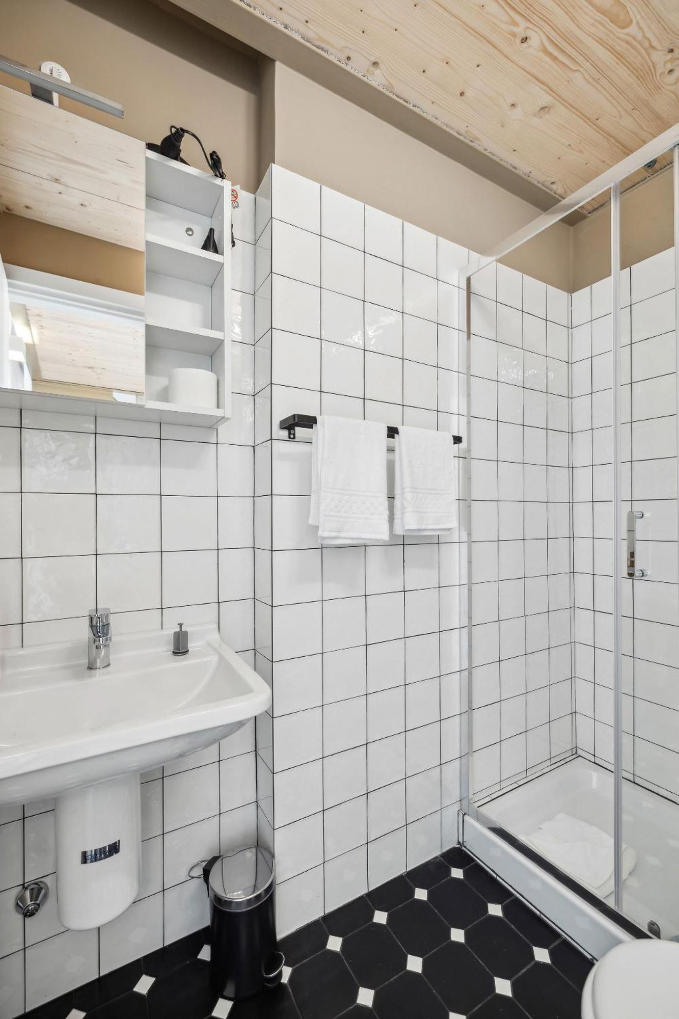Limehome Rome Via Fortebraccio Room photo